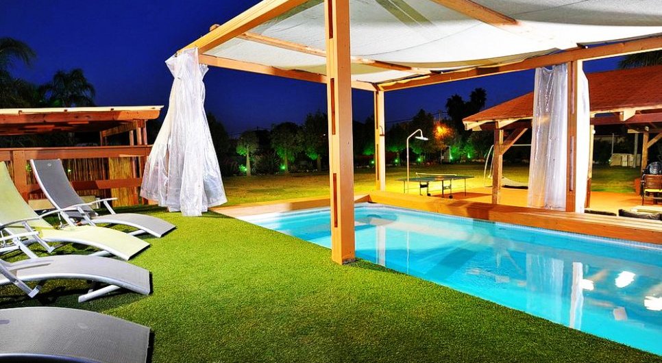 וילה אחוזה בכפר