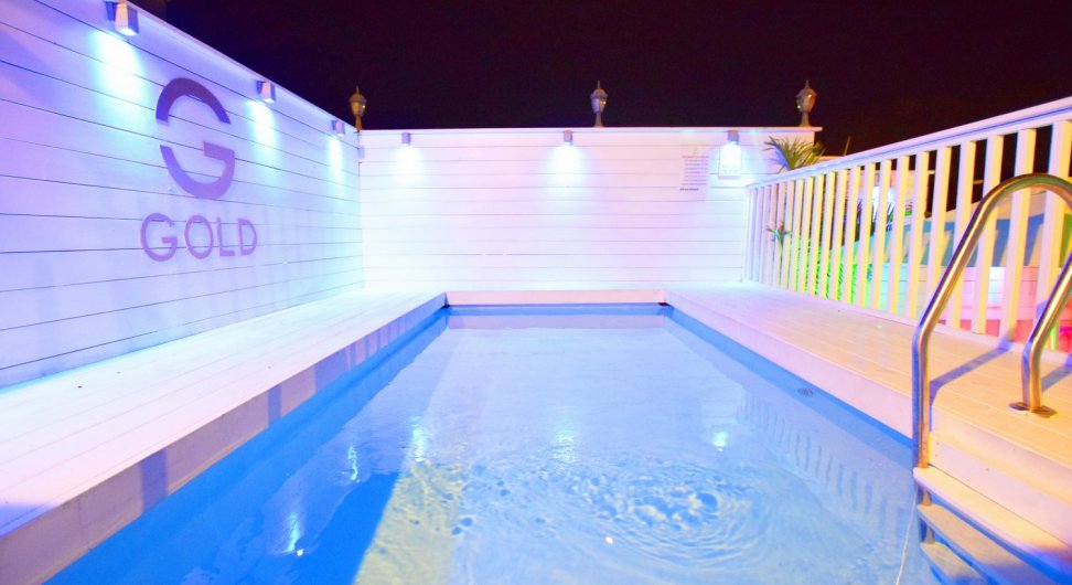 גולד קומפלקס