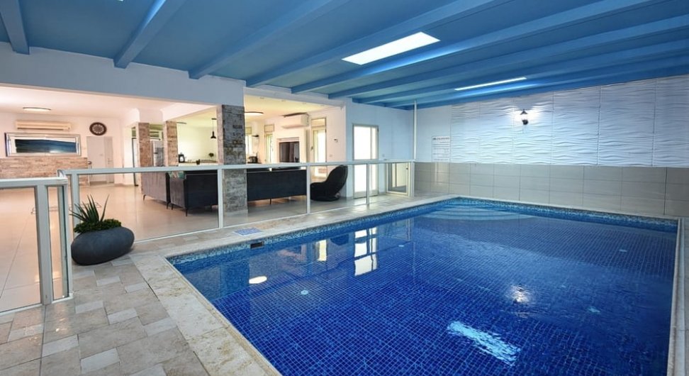 הוילה באחוזה