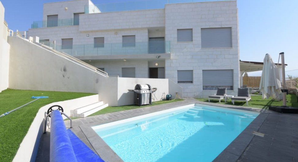 המחבוא של זוהר