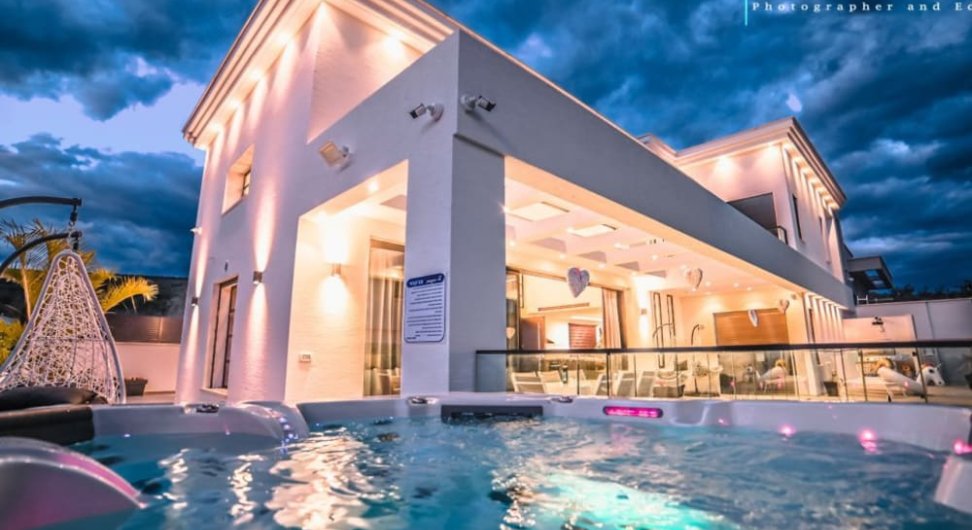 וילה לה וידה