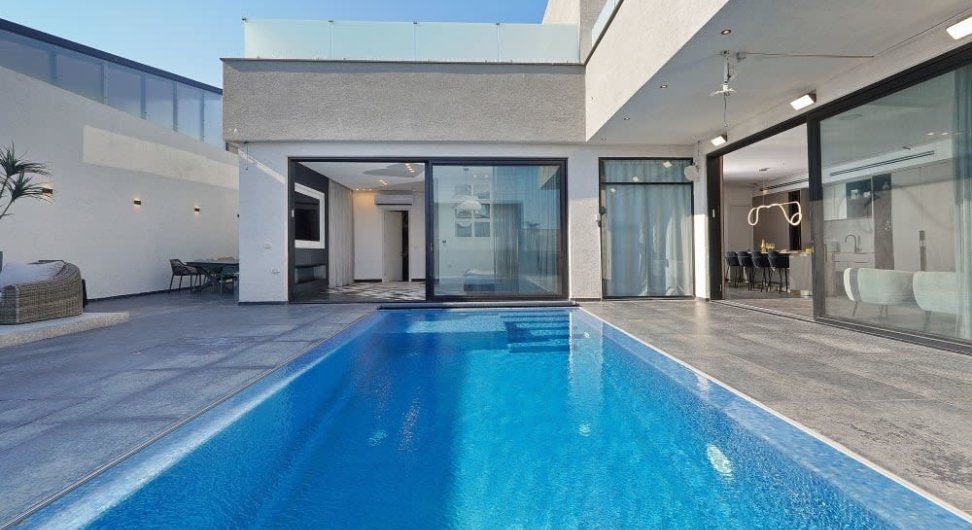 וילה אריאה גולד